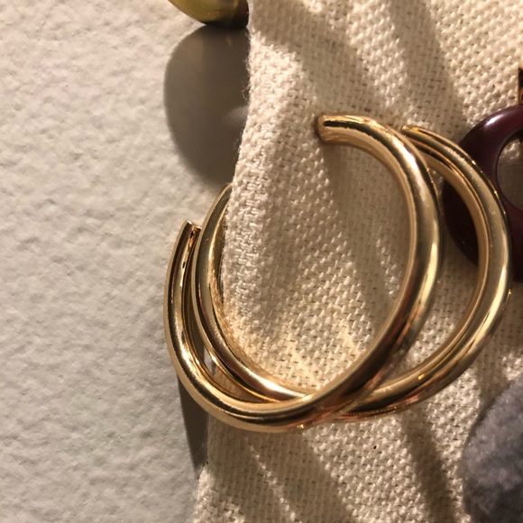 multiple earrings - Picture 2 of 7